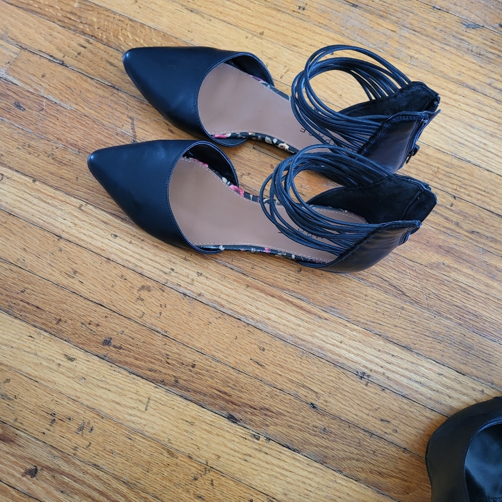 Shoes - Picture 2 of 3
